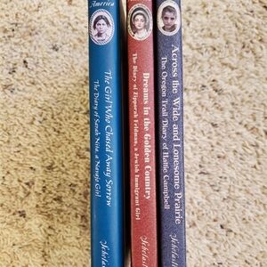 Dear America: Across the Wide and Lonesome Prairie Book